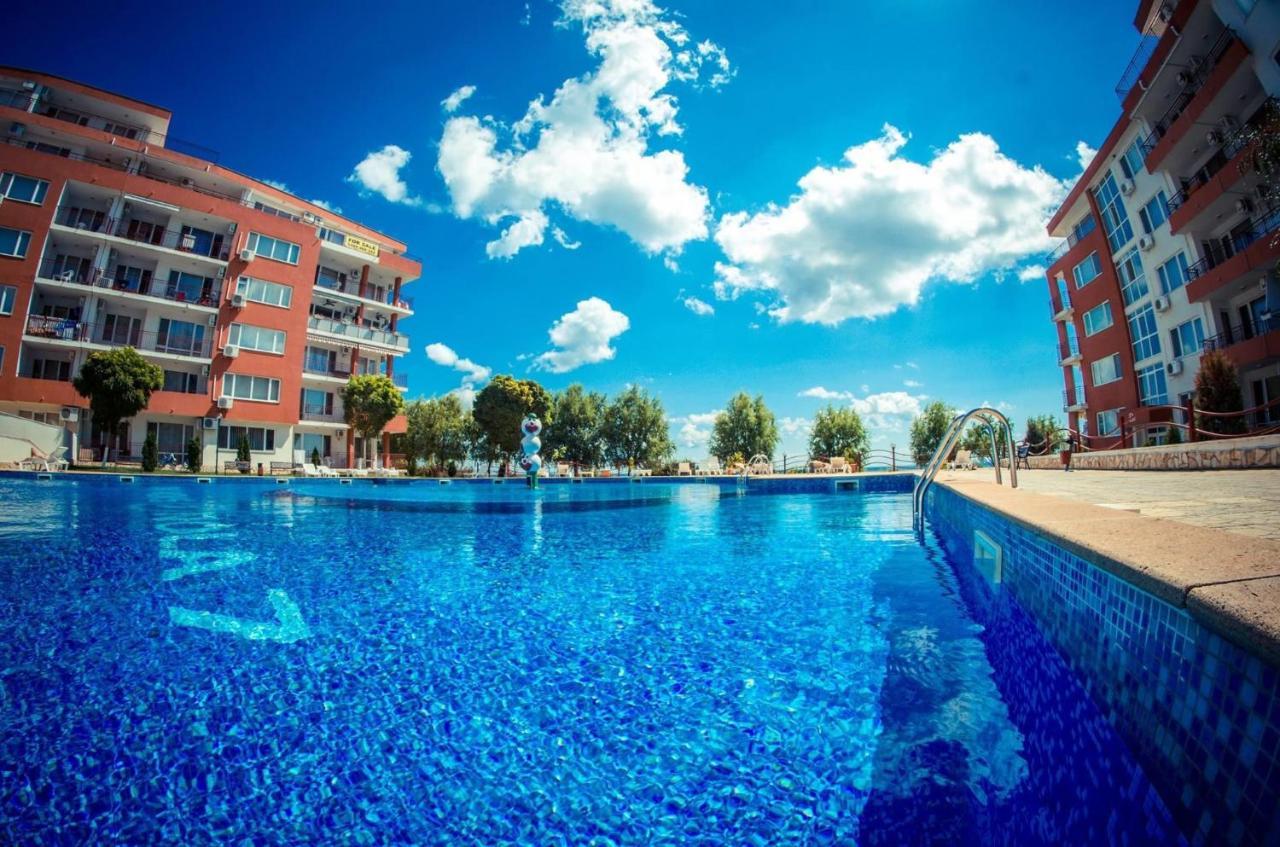 Sea View Panoramic Apartments, Noks Crown Club
