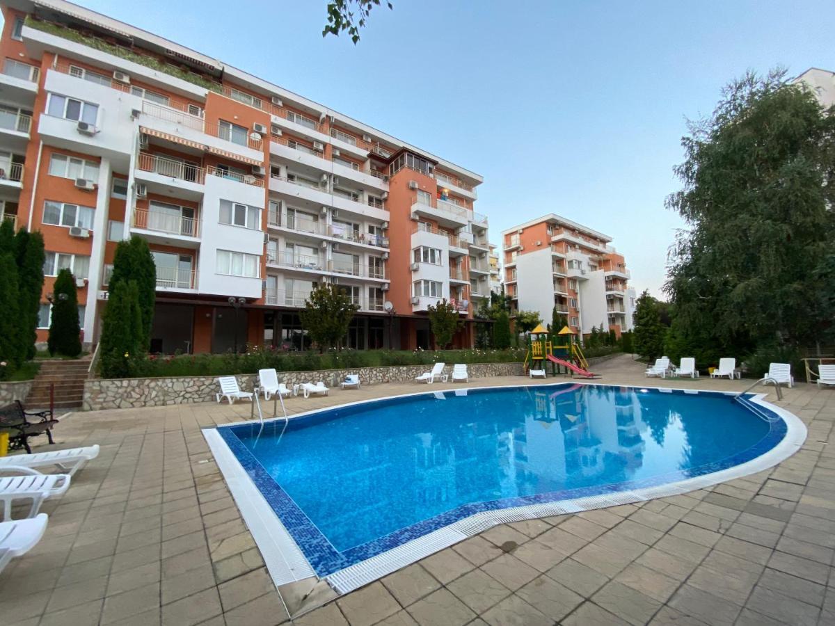 Sea View Panoramic Apartments, Noks Crown Club Апартамент *
