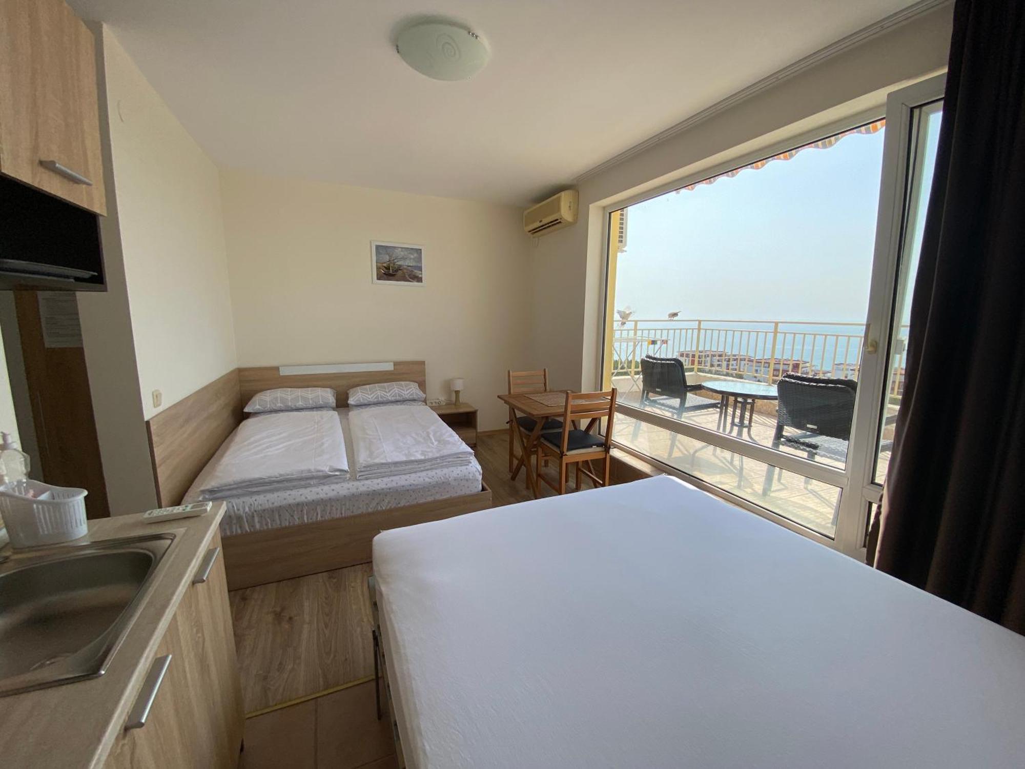 Sea View Panoramic Apartments, Noks Crown Club Апартамент Свети Влас