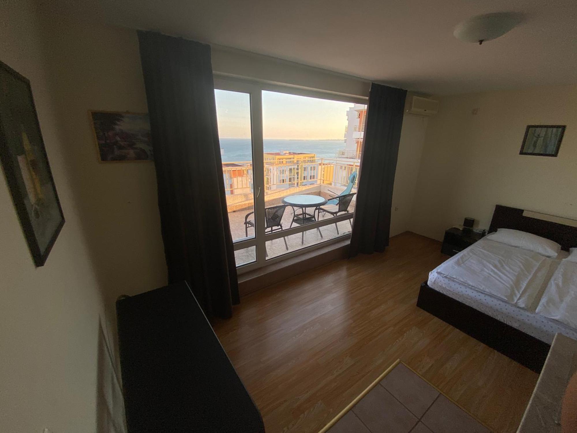 Sea View Panoramic Apartments, Noks Crown Club Апартамент