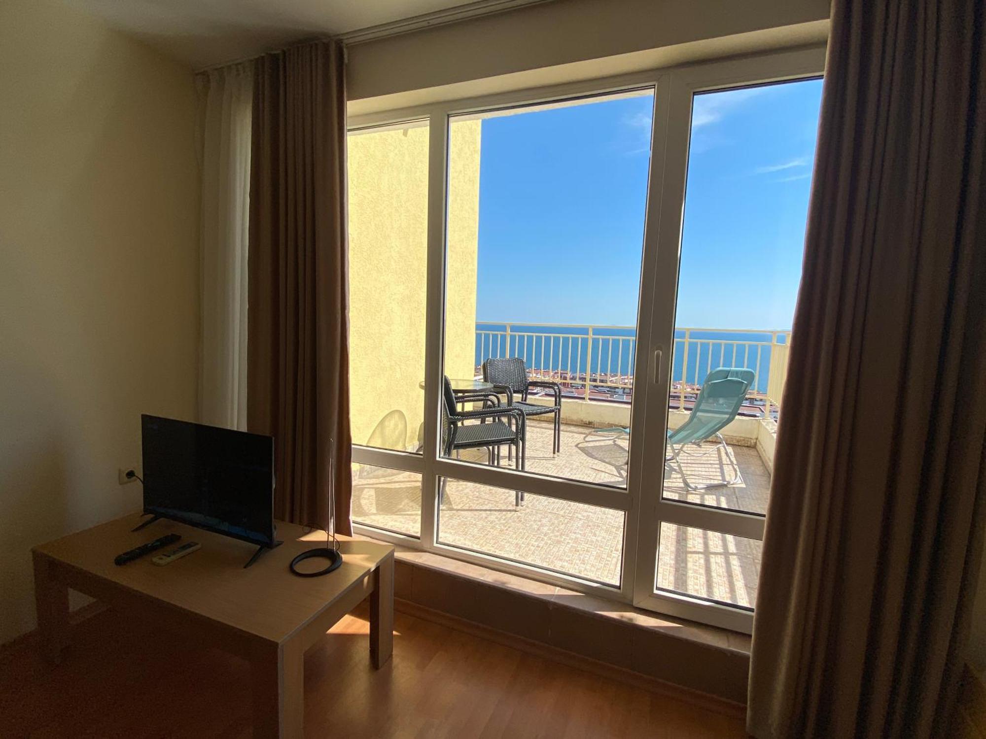 Апартамент Sea View Panoramic Apartments, Noks Crown Club