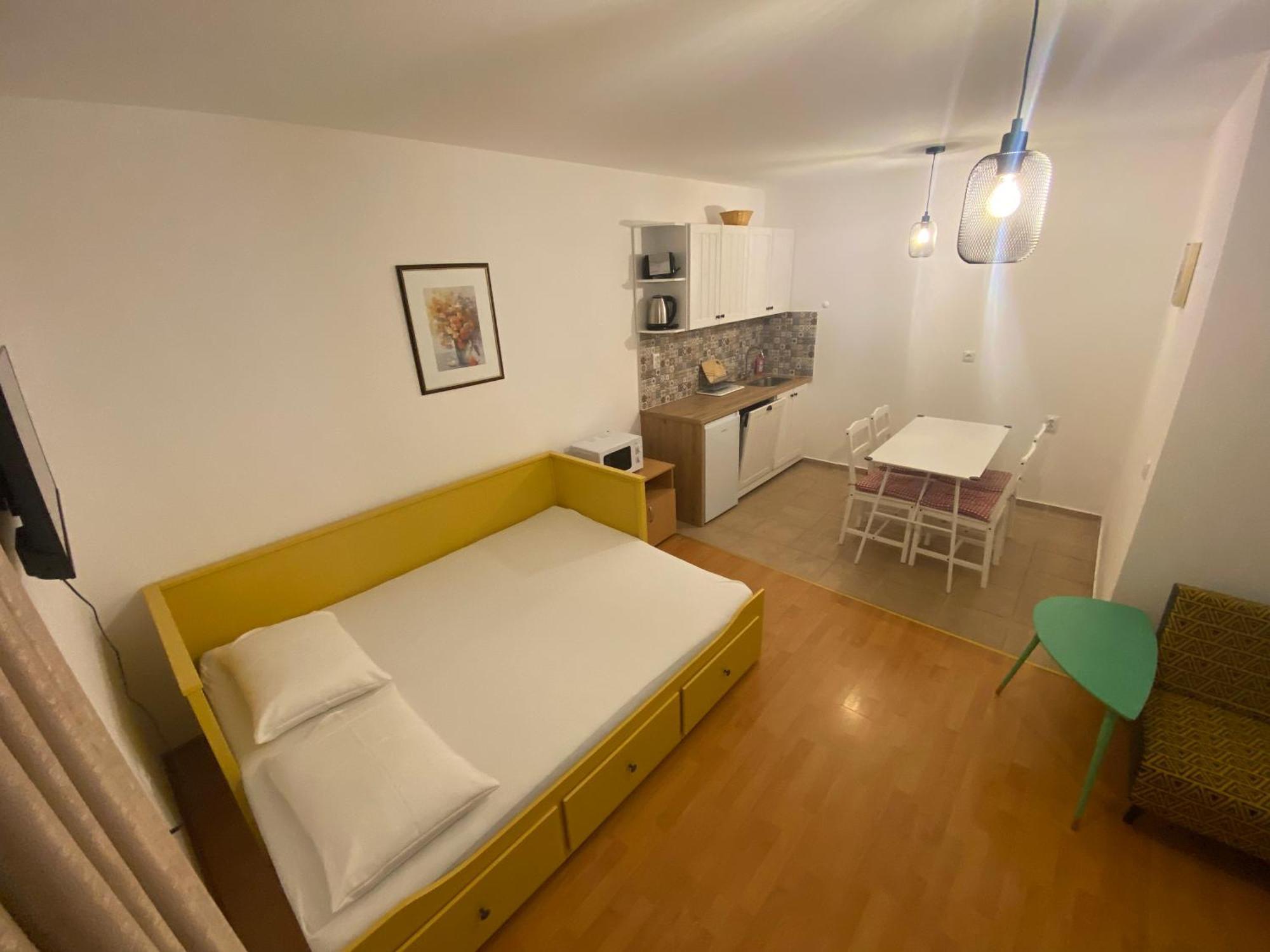 Sea View Panoramic Apartments, Noks Crown Club *